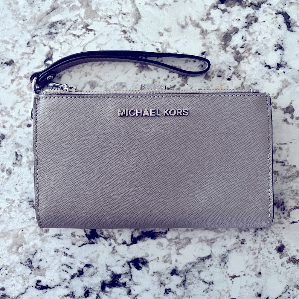 Michael Kors Wristlet
